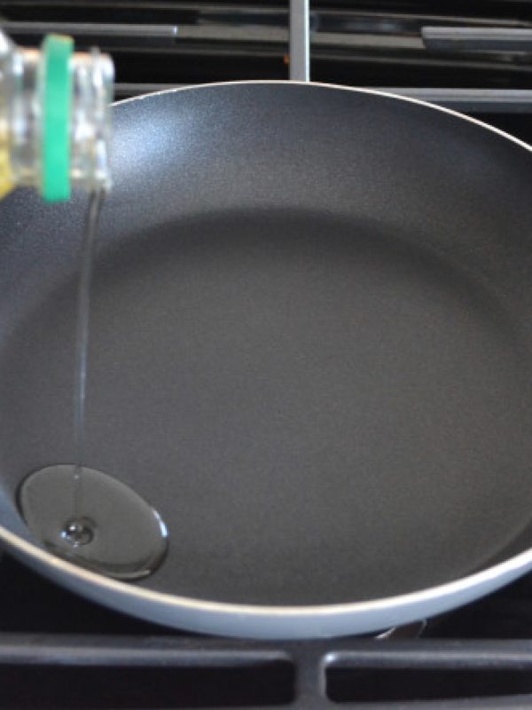 1483434190-9324-H2-Oil-Skillet-5