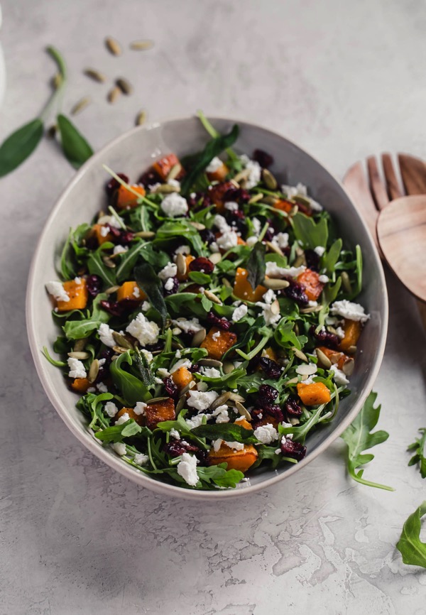 This fall salad has butternut squash, spicy arugula, a tangy vinaigrette, chicken, pumpkin seeds, goat cheese. It’s perfect for any holiday gatherings or parties and makes a veggie-packed side dish. My vegetarian friends can easily omit the chicken and it’s just as delicious without it. fitnessista.com