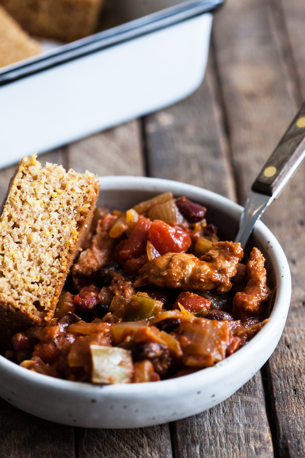 Hearty Vegan Chick'n & Bean Chili | The Full Helping