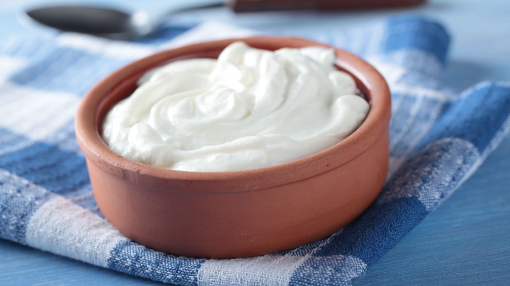 A bowl of Greek yogurt